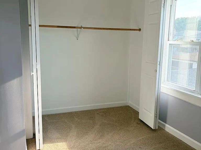 5540 N Luna Ave #2 — Photo 9