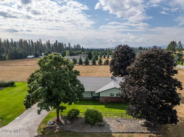 1532 W Eachon Blvd, Rathdrum, ID 83858