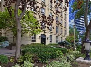 88 Charles St E #511, Toronto, ON M4Y 2W7