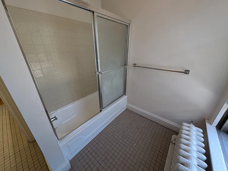 541 University Ave #1 — Photo 15