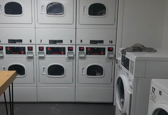 5th image of 1140 N La Salle Dr APT 227