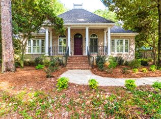 202 Fairwood Blvd, Fairhope, AL 36532