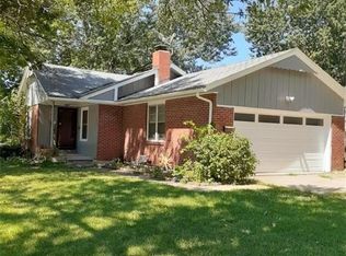 7800 W 75th St, Overland Park, KS 66204