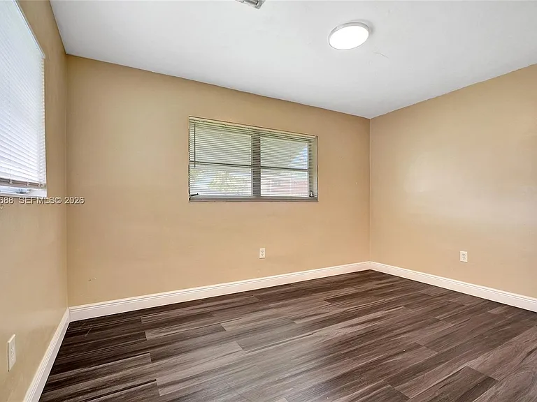 7953 Panama St — Photo 9