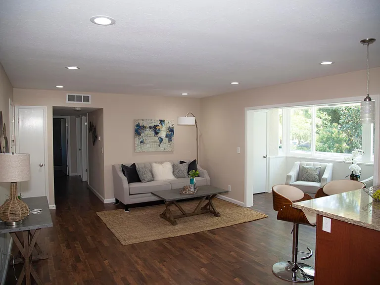 14225 Lora Dr #14 — Photo 6