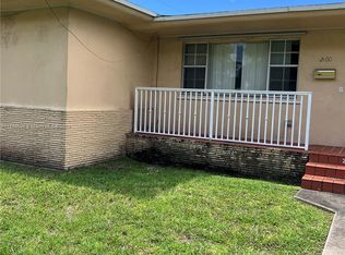 2100 NE 171st St, North Miami Beach, FL 33162