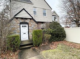 80-28 Surrey Pl #1, Jamaica, NY 11432