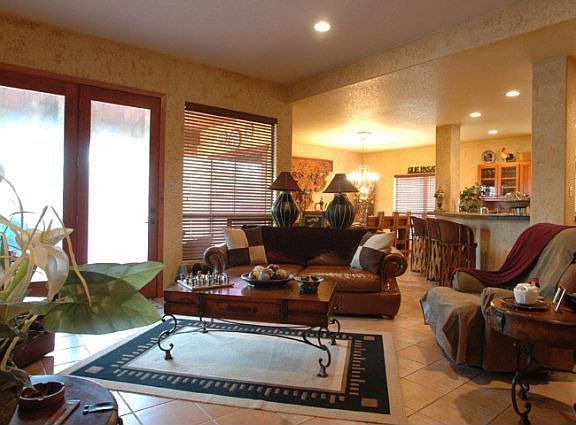 4th image of 100 Buffalo Gap