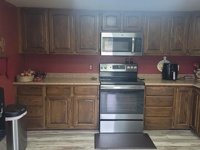 186 Lake View Cir E — Photo 10