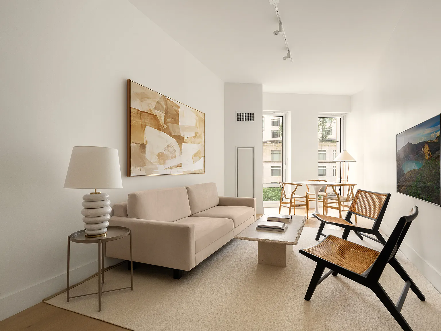 15 West 61st Street — Photo 1