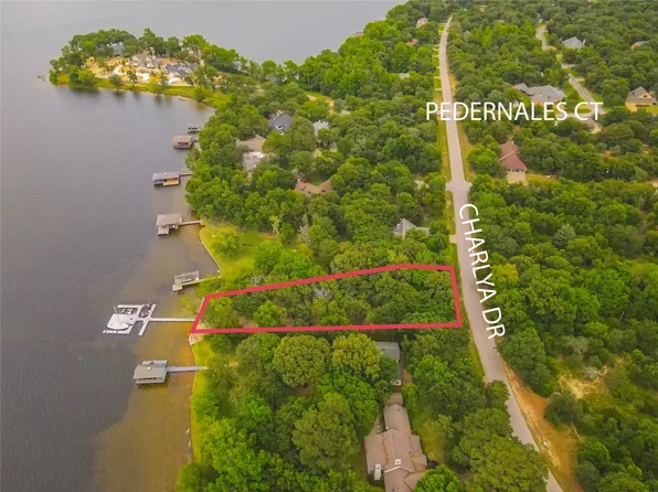 69 Charlya Dr, Athens, TX 75752