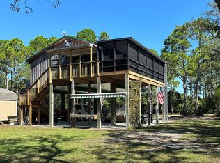 43 Skyhawk Ln, Panacea, FL 32346
