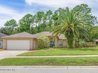 1722 Hawkins Cove Dr W, Jacksonville, FL 32246