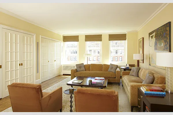 Sold by Stribling | media 3