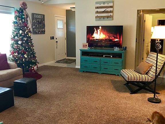 Front entrance & living area