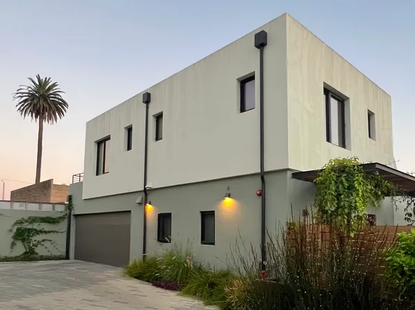 (undisclosed Address), Santa Barbara, CA 93103