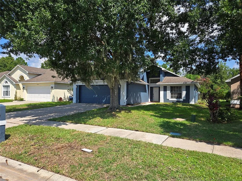 3 bed, 2.0 bath, 1438 sqft, $1,895 — Photo 2