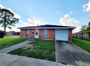1134 Lecompte Dr, Westwego, LA 70094