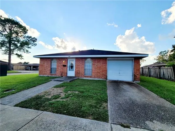 1134 Lecompte Dr, Westwego, LA 70094