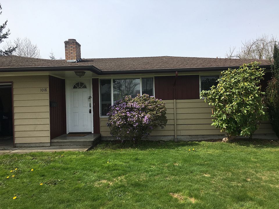 Photos of adjoining rental property