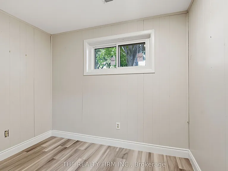 45 Amy Cres — Photo 24