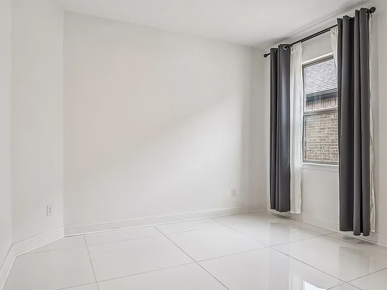 329 Magnolia St — Photo 24