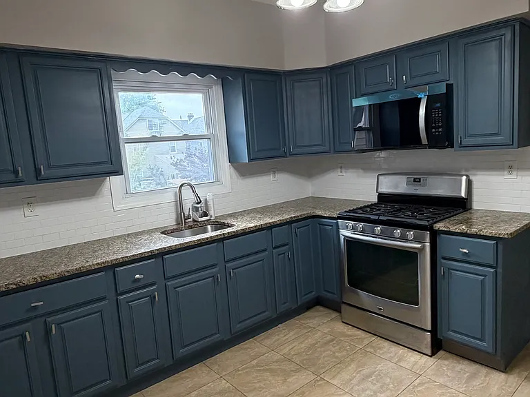 141 Acme St #2 — Photo 11
