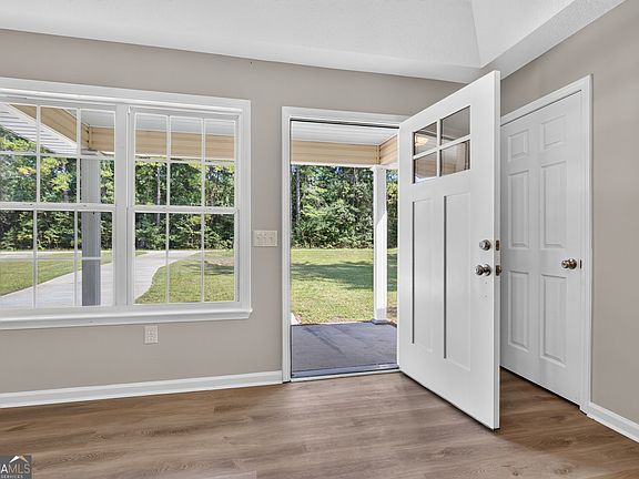 5th image of 2121 Darwel Long Rd NE