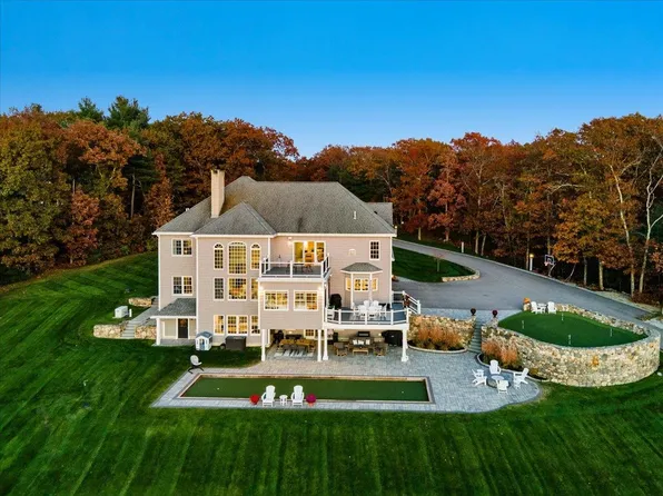 31 Musquash Road, Hudson, NH 03051
