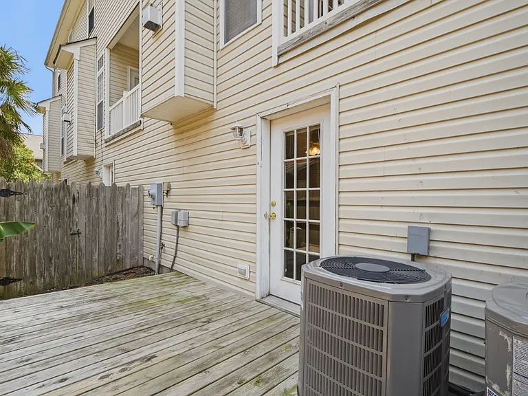 4720 Beach Bay Ct — Photo 35