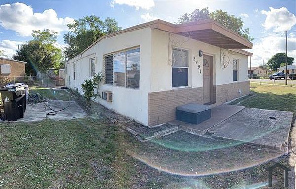 1st image of 2495 NW 17th St