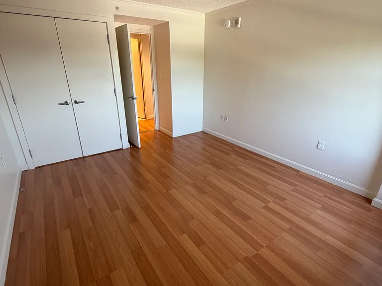 296 Harvard St #6 — Photo 11
