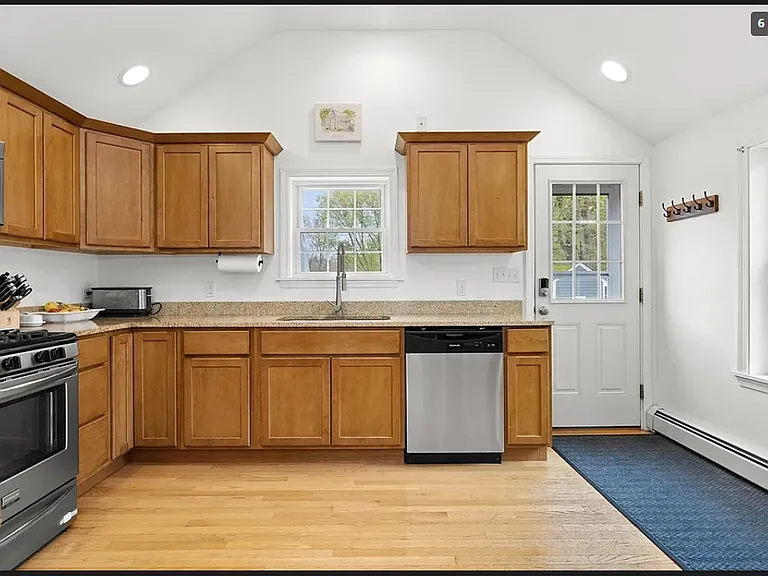 229 Highland St — Photo 8