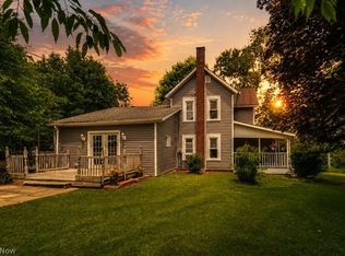 15292 Friendsville Rd, Burbank, OH 44214