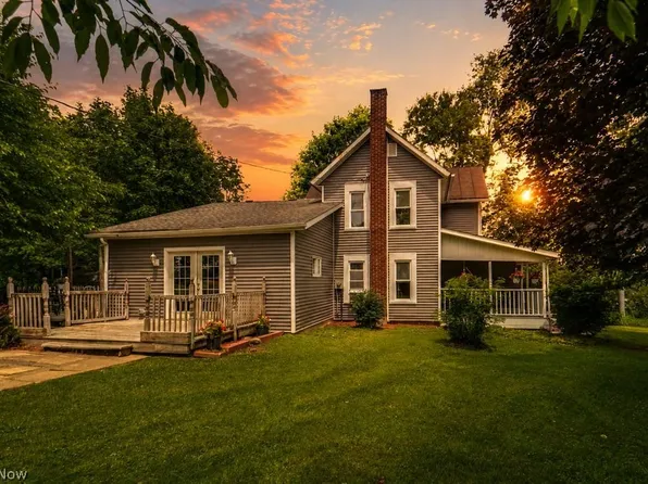 15292 Friendsville Rd, Burbank, OH 44214