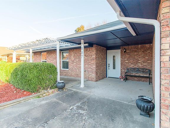 4th image of 7807 N 130th Ave E