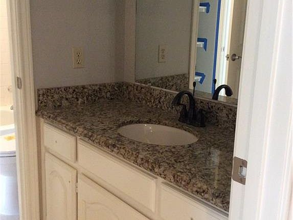 5th image of 3143 Bourbon Street Cir