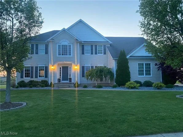 149 Homestead Dr, Columbiana, OH 44408