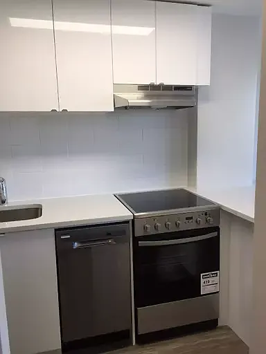 1460 Barclay St #201 — Photo 10