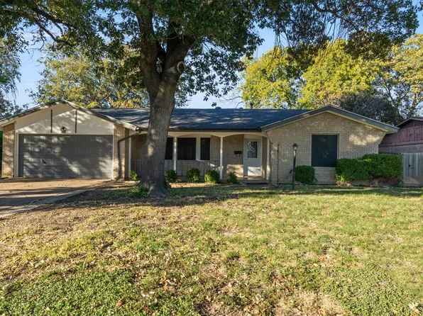 2007 E Park Row Dr, Arlington, TX 76010