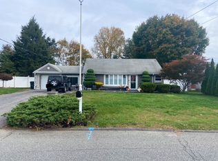 52 David Scott Dr, Wayne, NJ 07470