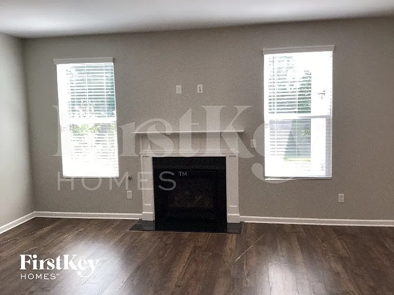436 Nightcap Ln — Photo 2