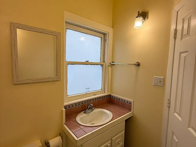 Lower floor half bath