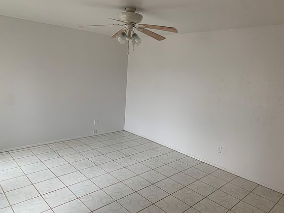 4th image of 8656 Frobisher St