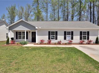 807 Beaumont Ave, Greensboro, NC 27401