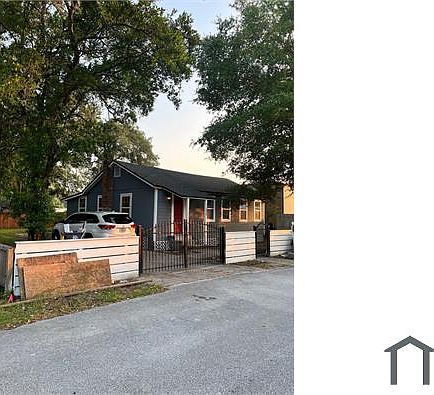 1st image of 2026 Thomas Ct