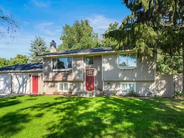 512 N Bessie Rd, Spokane, WA 99212
