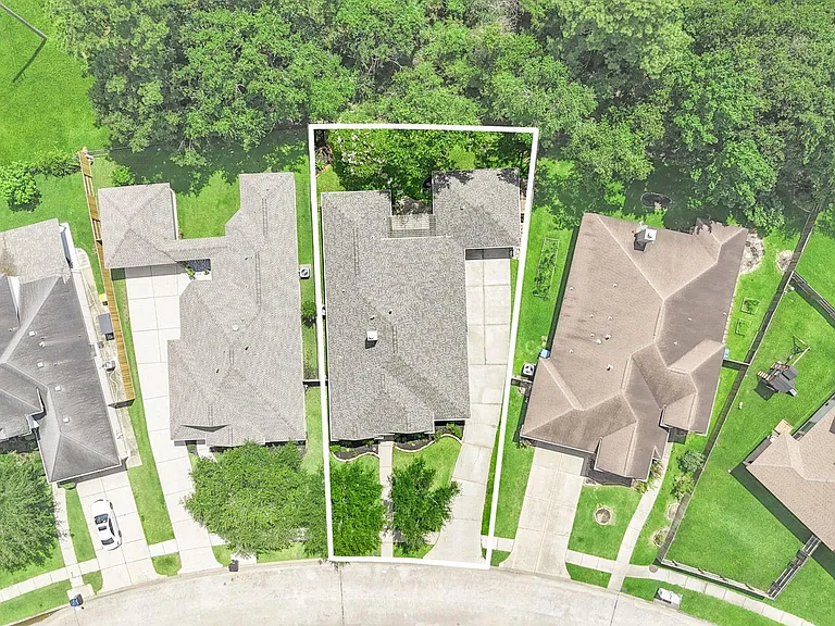 28527 Connordale Ln — Photo 42