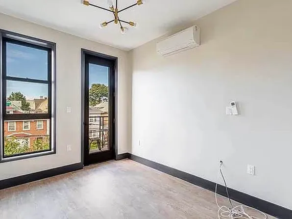 1667 Brooklyn Avenue image 8 of 10