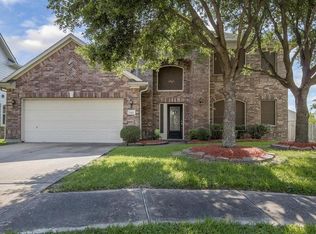 5411 Spring Oak Dr, Pasadena, TX 77505